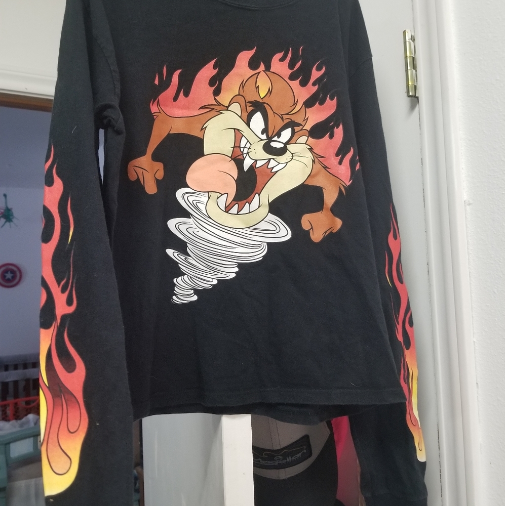 Looney Tunes Taz long sleeve shirt